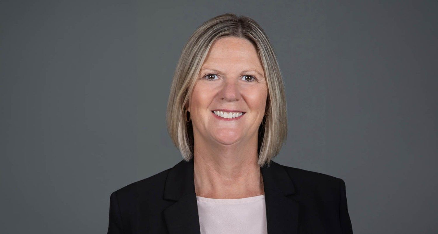 Margaret McMorrow senior vice president portrait, Naples & Marco Island, FL