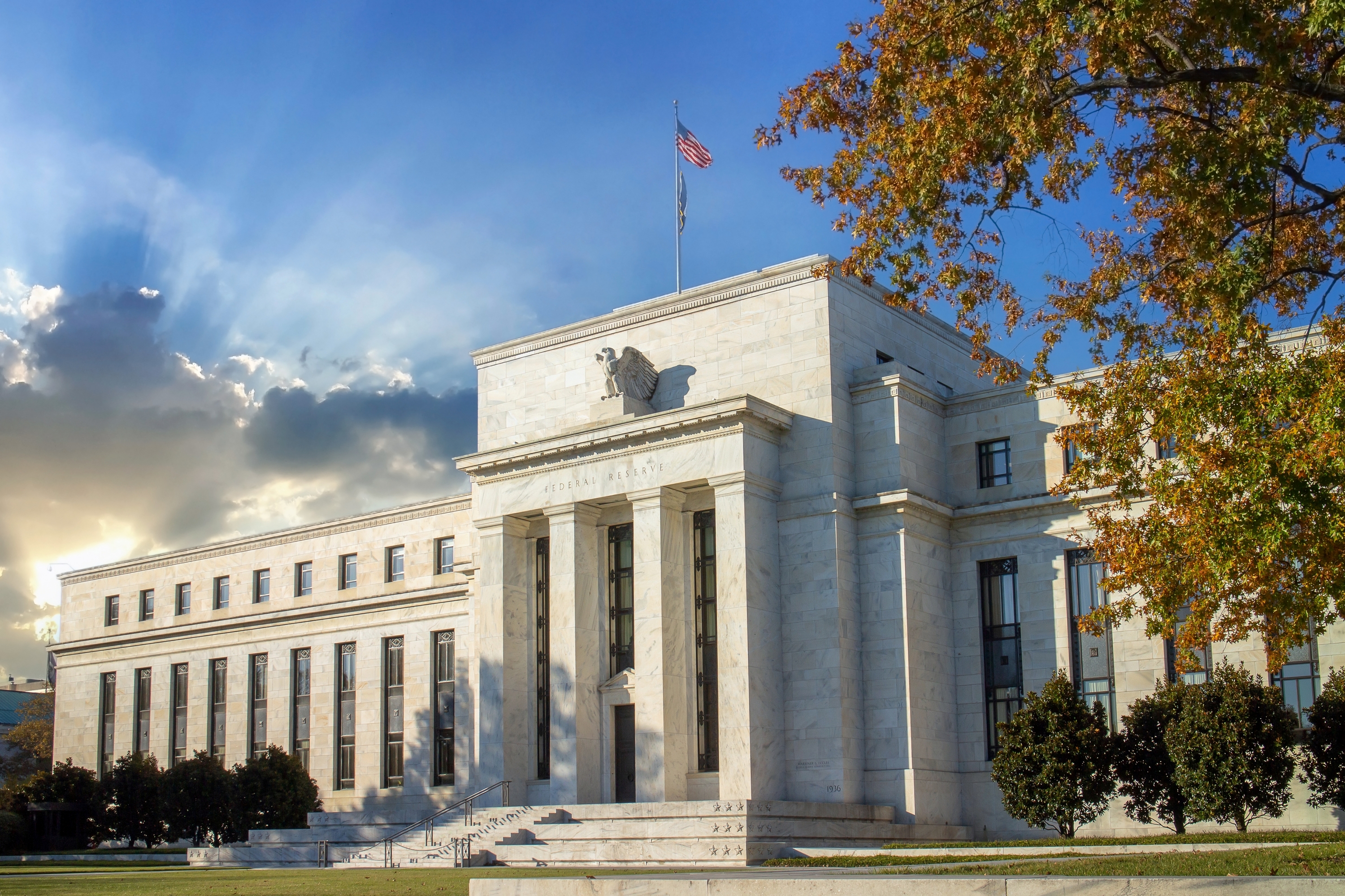 Federal Reserve headquarters in Washington, D.C., illustrating monetary policy and interest rate discussion in the Q2 2026 market outlook.
